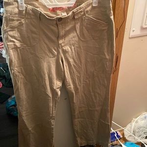 Women’s pants